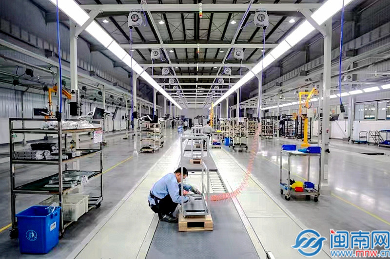 漳州薌城區(qū):以新型工業(yè)化為引領(lǐng) 點(diǎn)燃新質(zhì)生產(chǎn)力發(fā)展引擎