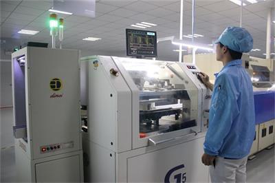 揭秘行車記錄儀“芯”路歷程 走進國內知名廠商的精密制造流程